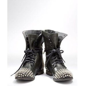 steve madden tarnney boots